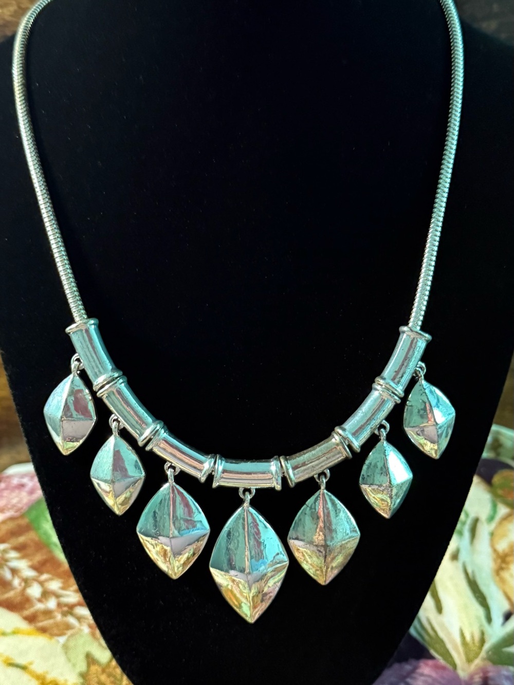 Silver Faceted Geometric Pendant Necklace - Women's Jewelry